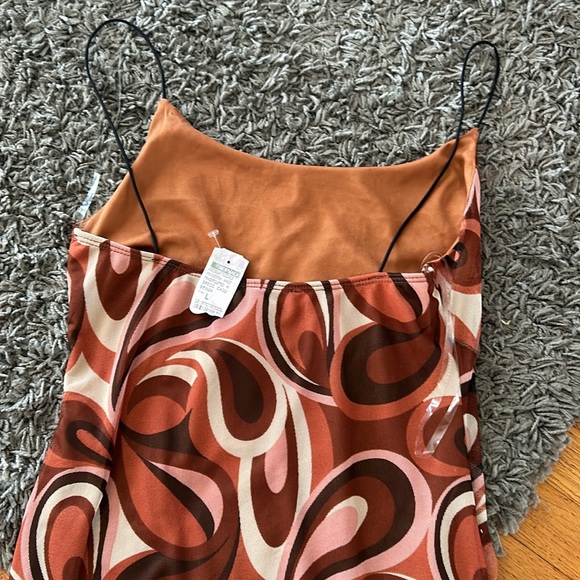 NWT Modern Haze Brown Groovy Swirl Mini Dress Size Large - Picture 5 of 9